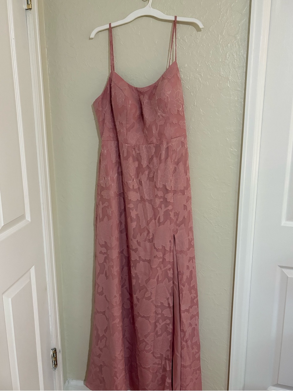 Azazie Moira Rosette Plus-Size Blush Pink Lace Bridesmaid Dress with Front Slit - Picture 3 of 6